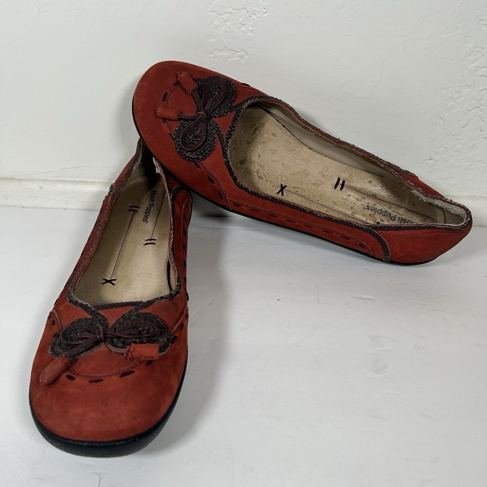 Hush‎ Puppies Red Leather Suede Embellished Flats Womens size 9.5 - Picture 3 of 7